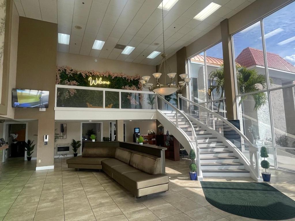 Quality Inn & Suites Conference Center New Port Richey Dış mekan fotoğraf